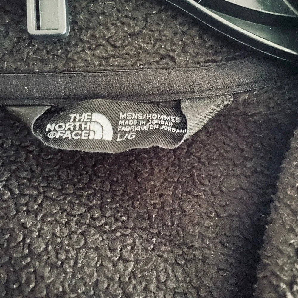 The North Face Black Lightweight Fleece-Lined Zip Jacket